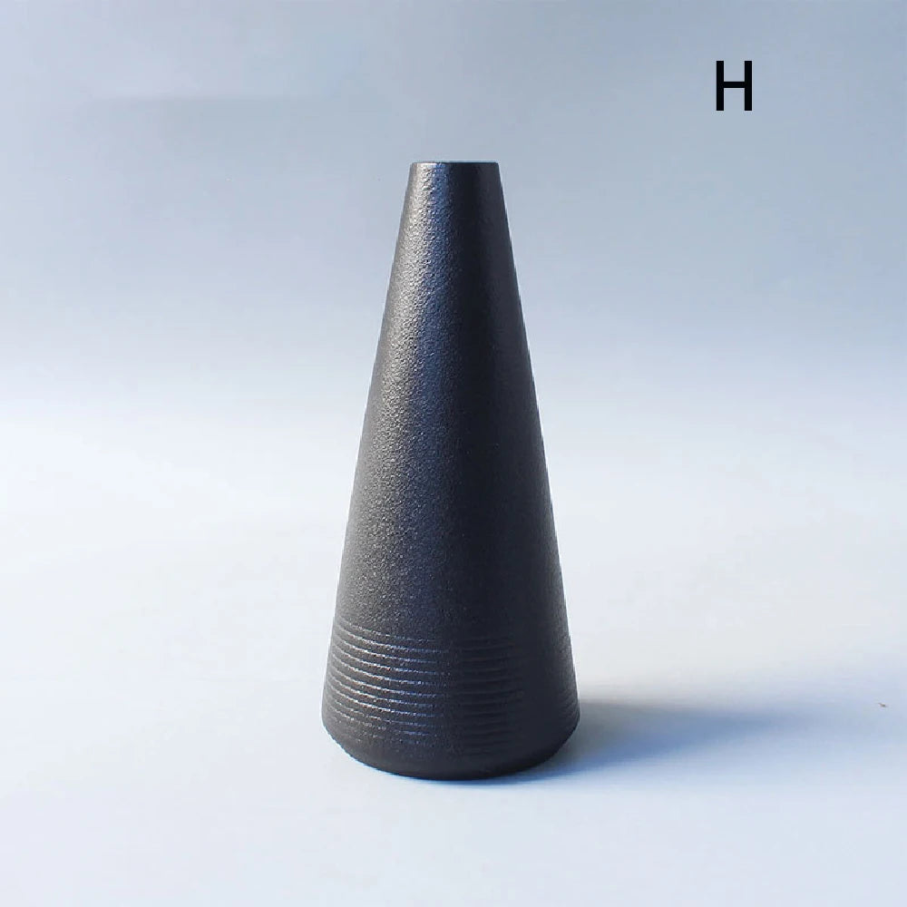 Ceramic Small flower Vase Home Decoration Crafts Tabletop Ornament Simplicity Japanese-style Decoration
