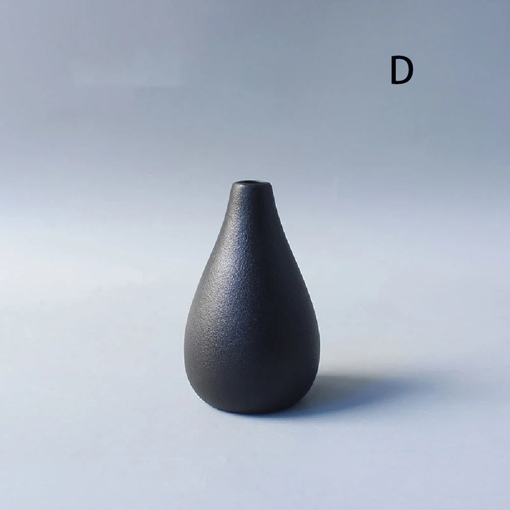 Ceramic Small flower Vase Home Decoration Crafts Tabletop Ornament Simplicity Japanese-style Decoration