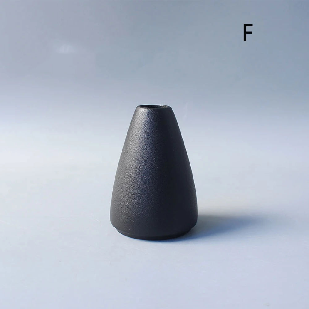 Ceramic Small flower Vase Home Decoration Crafts Tabletop Ornament Simplicity Japanese-style Decoration